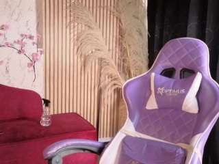 Isabella live cam preview