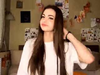  laurynersery chat room