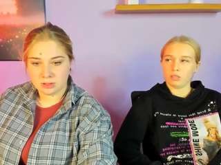 megan-cold webcam