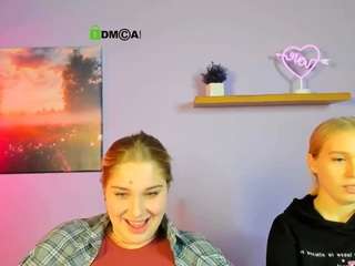 megan-cold Live Webcam on CamSoda