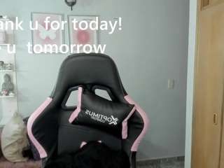 melaanyluckk Live Webcam on CamSoda