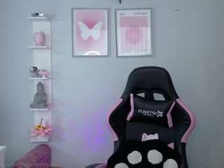 melaanyluckk