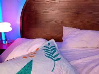 Live webcam model courtneygrey on Soda Cams