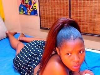 DarkSweetRose live cam preview