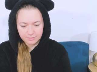 leadaisy's CamSoda show and profile