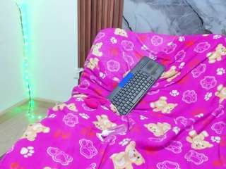 nikitaa20 Live Webcam on CamSoda