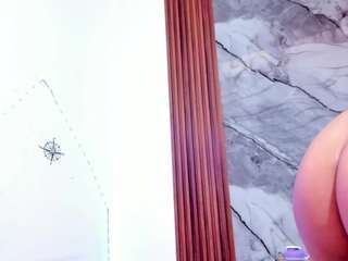 Nikitaa20 live webcam show