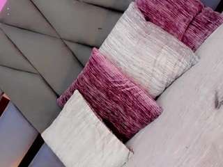 veronicarosee, tranny webcam model,  years old, on live webcam