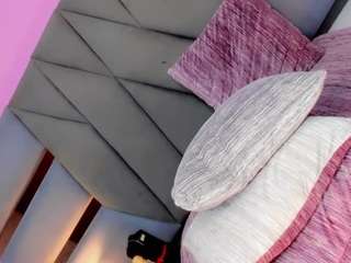 veronicarosee, tranny webcam model,  years old, on live webcam