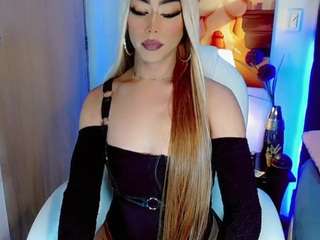 AnaiisVelvet