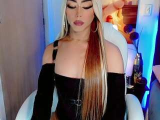 AnaiisVelvet