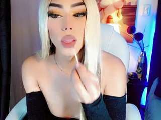 AnaiisVelvet