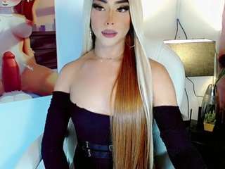 AnaiisVelvet