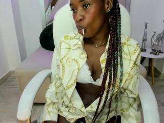 ebony-rosee