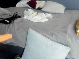 frodita-dh's CamSoda show and profile