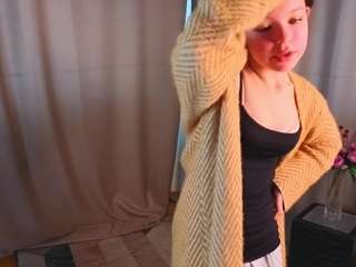 jaquelynsender Live Webcam on CamSoda