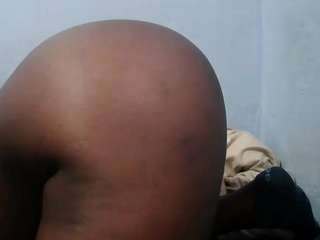 prettylilly95 webcam