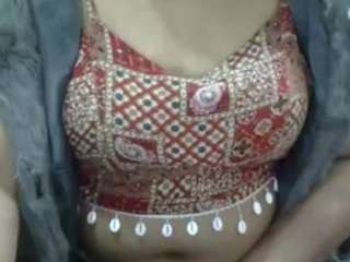 Live Sex Chat with SiyaSiyaTree (@siyasiyatree)