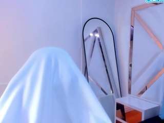 AmyKolbold33 live cam preview