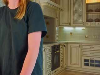  hollihermez chat room