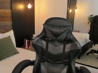 olivia-willoow webcam