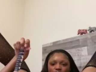 Live webcam model prettygirl24xfactor on Soda Cams