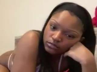 Live webcam model prettygirl24xfactor on Soda Cams