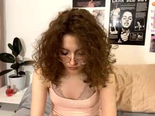  stellafloressubstantiation chat room