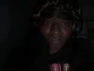yourgirlsfantasy webcam