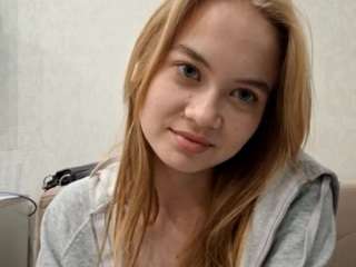 alisa-assa from CamSoda