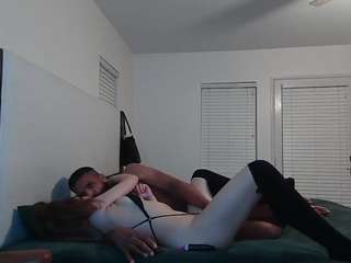 allynicolelove, female webcam model,  years old, on live webcam