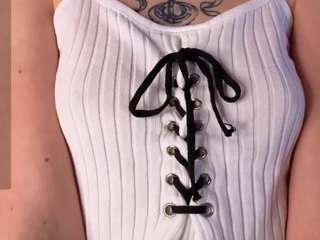 jasmi-yets Live Webcam on CamSoda