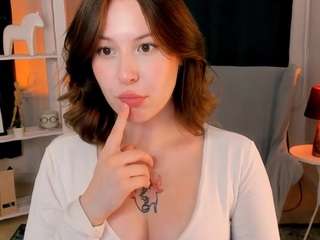 lanaroselle Live Webcam on CamSoda