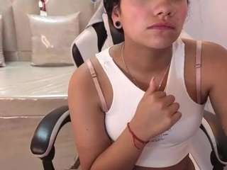 antonela-tp Live Webcam on CamSoda