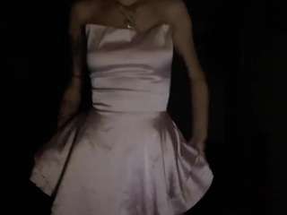  hilariaburtchell chat room