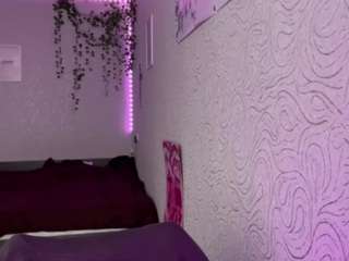 hilariaburtchell webcam