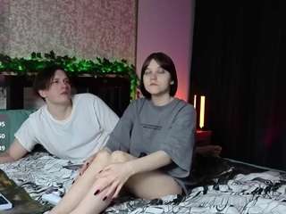 kawaiihornyartists webcam