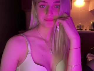 LeahSmith live cam preview