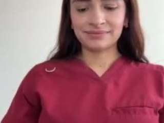 Live webcam model lunabum on Soda Cams