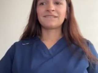 Live webcam model lunabum on Soda Cams