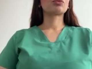 Live webcam model lunabum on Soda Cams