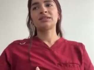 Live webcam model lunabum on Soda Cams