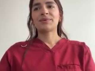 Live webcam model lunabum on Soda Cams