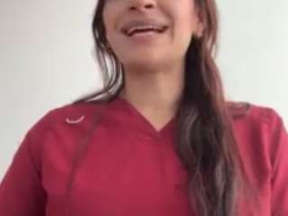 Live webcam model lunabum on Soda Cams