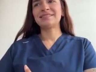 Live webcam model lunabum on Soda Cams