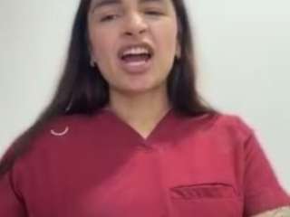 Live webcam model lunabum on Soda Cams