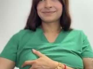 Live webcam model lunabum on Soda Cams