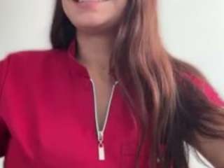 Live webcam model lunabum on Soda Cams