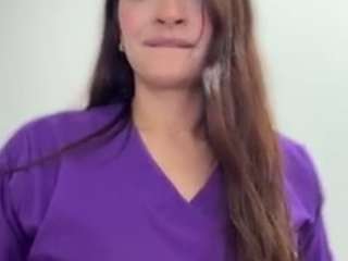 le modèle lunabum est en webcam porno dans un show sur le site camsoda, il possède les tags suivants: ahegao,lovense,toys,tattoos,spit,spank,snapchat,sexy,oil,nipples,naked,moaning,milk,large tits,ass,fingers,feet,dirty talk,deepthroat,curvy