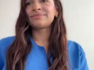 Live webcam model lunabum on Soda Cams